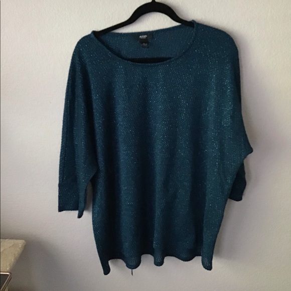 Dress sweater - Picture 1 of 2